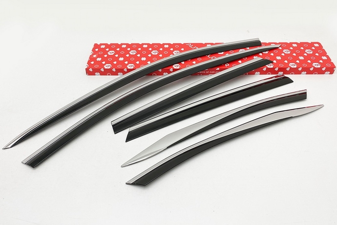 ���������� ���� Hyundai Tucson NX4 � ��������� 6 ������ Diamond Door Visor E452